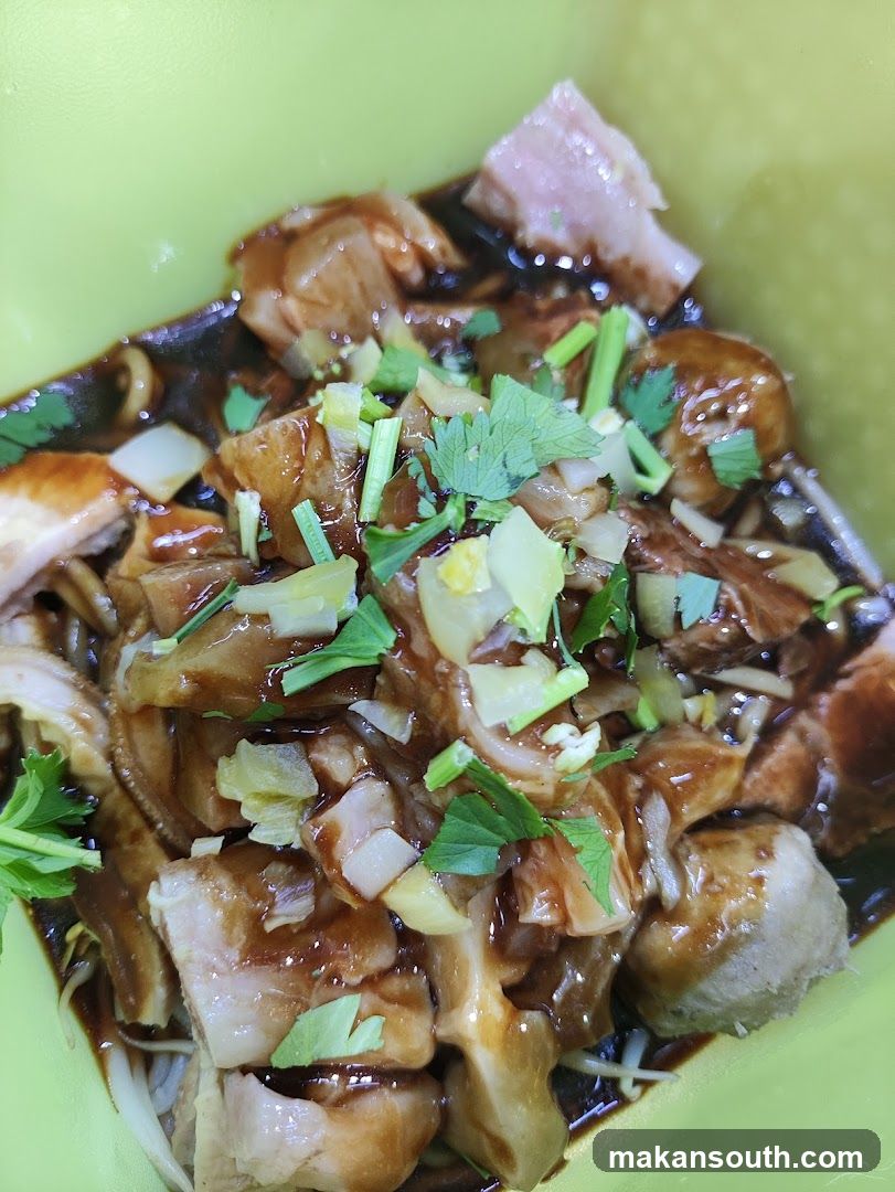 Bowl of Noodles with Meat and Sauce