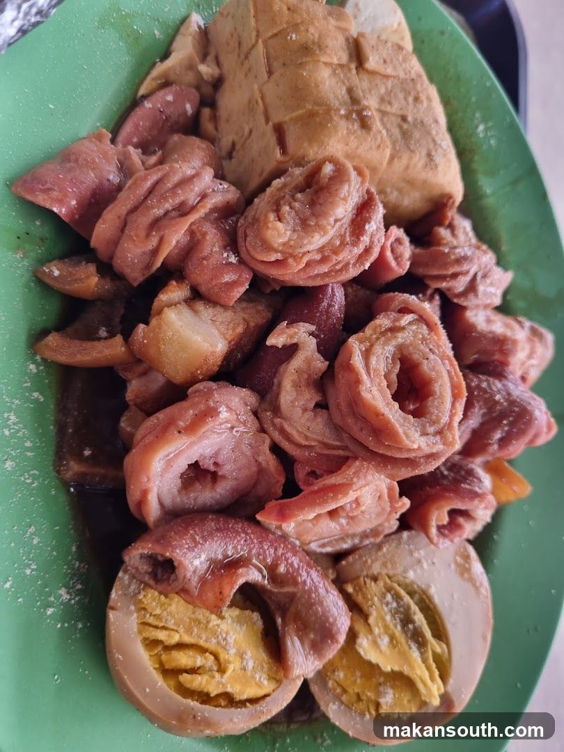 Braised Offal and Eggs Plate