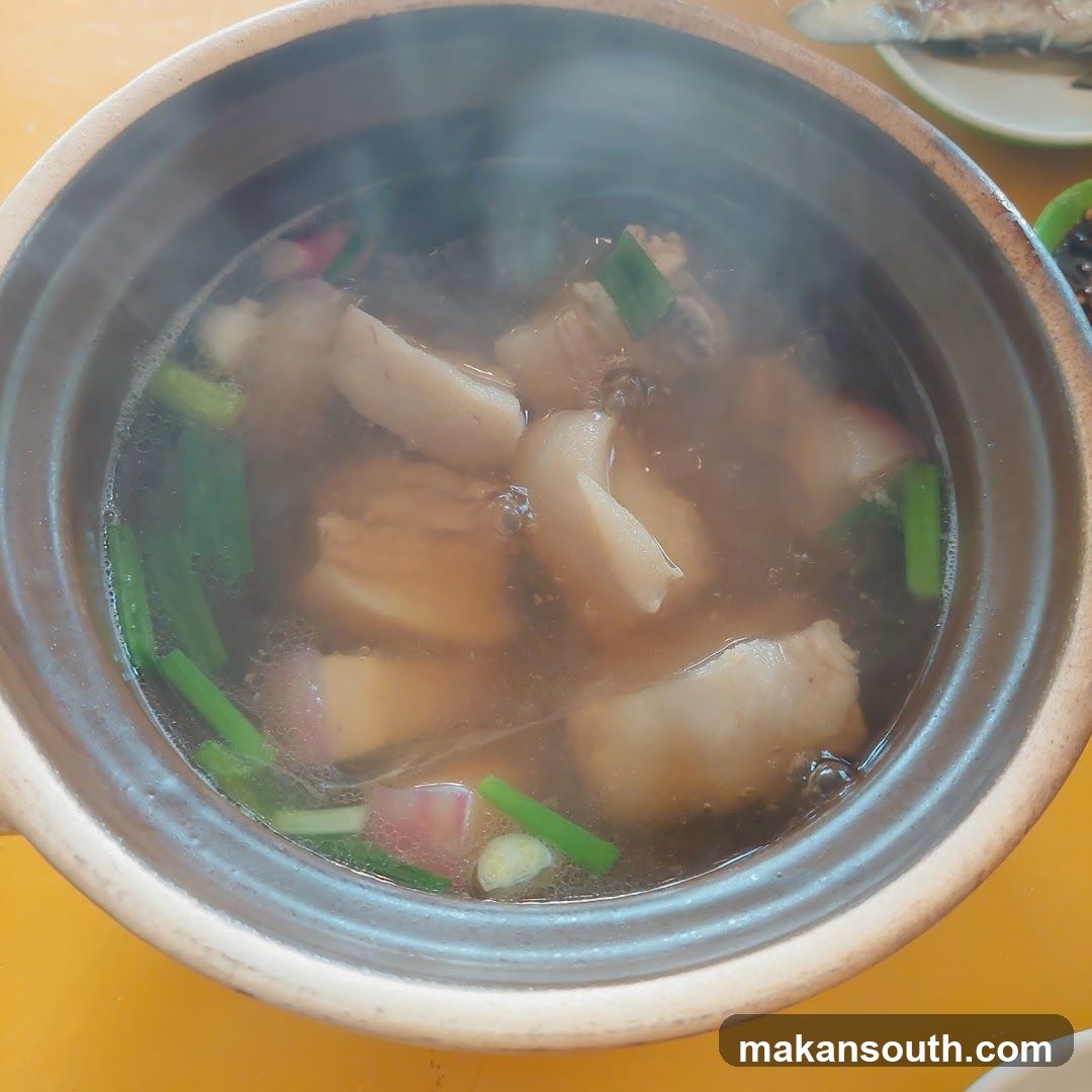 Clay Pot Soup with Meat and Greens
