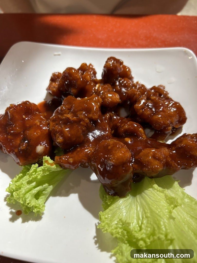 Sauced Meat with Lettuce