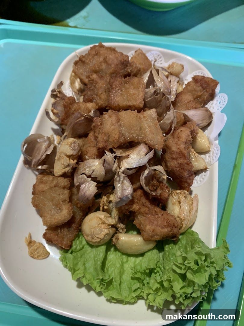 Fried Pork with Garlic