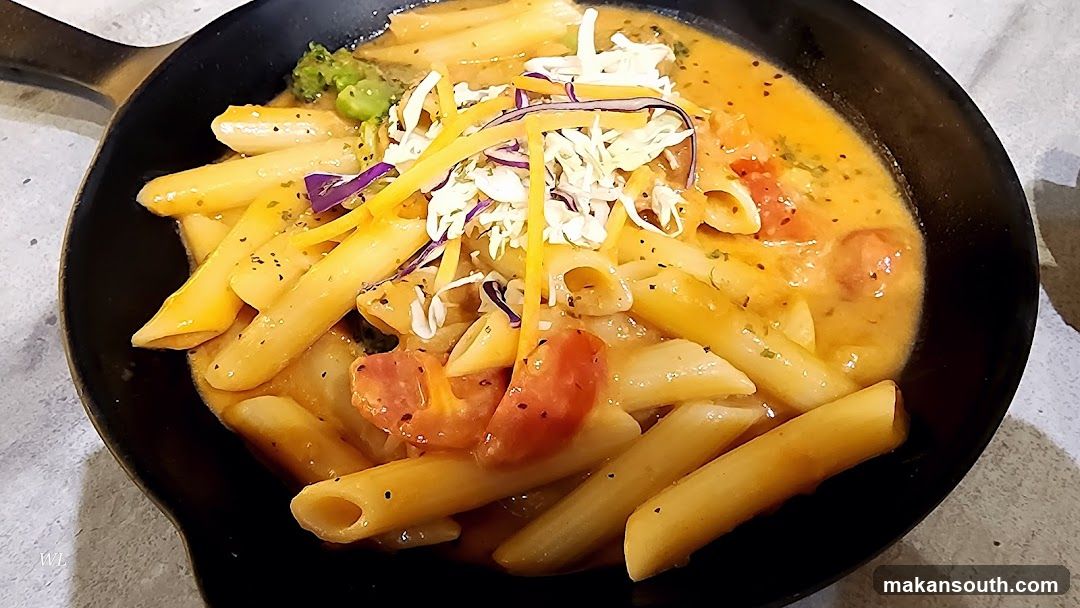 Cheesy Pasta Dish in Skillet