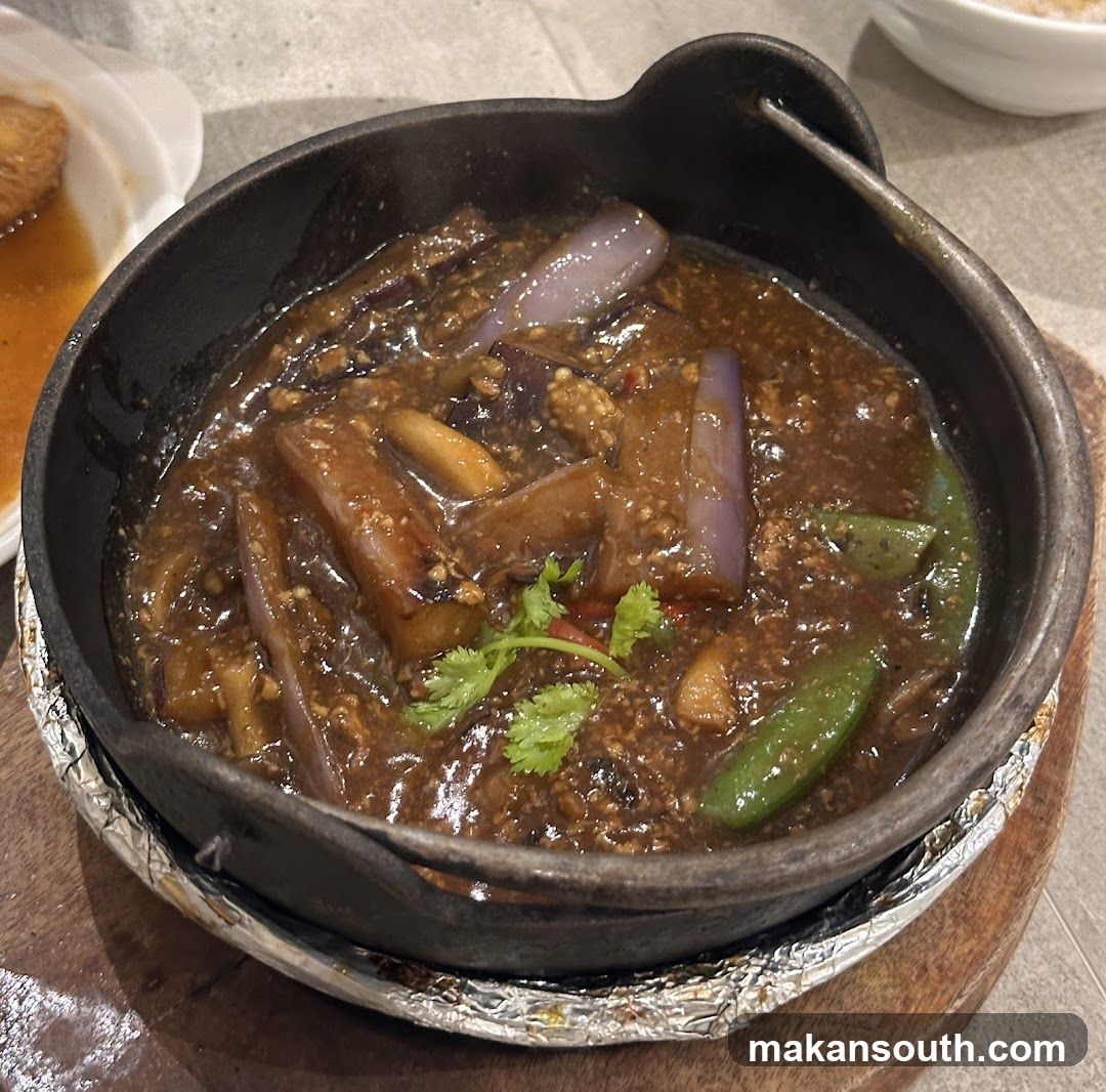 Stir-fried Eggplant with Sauce