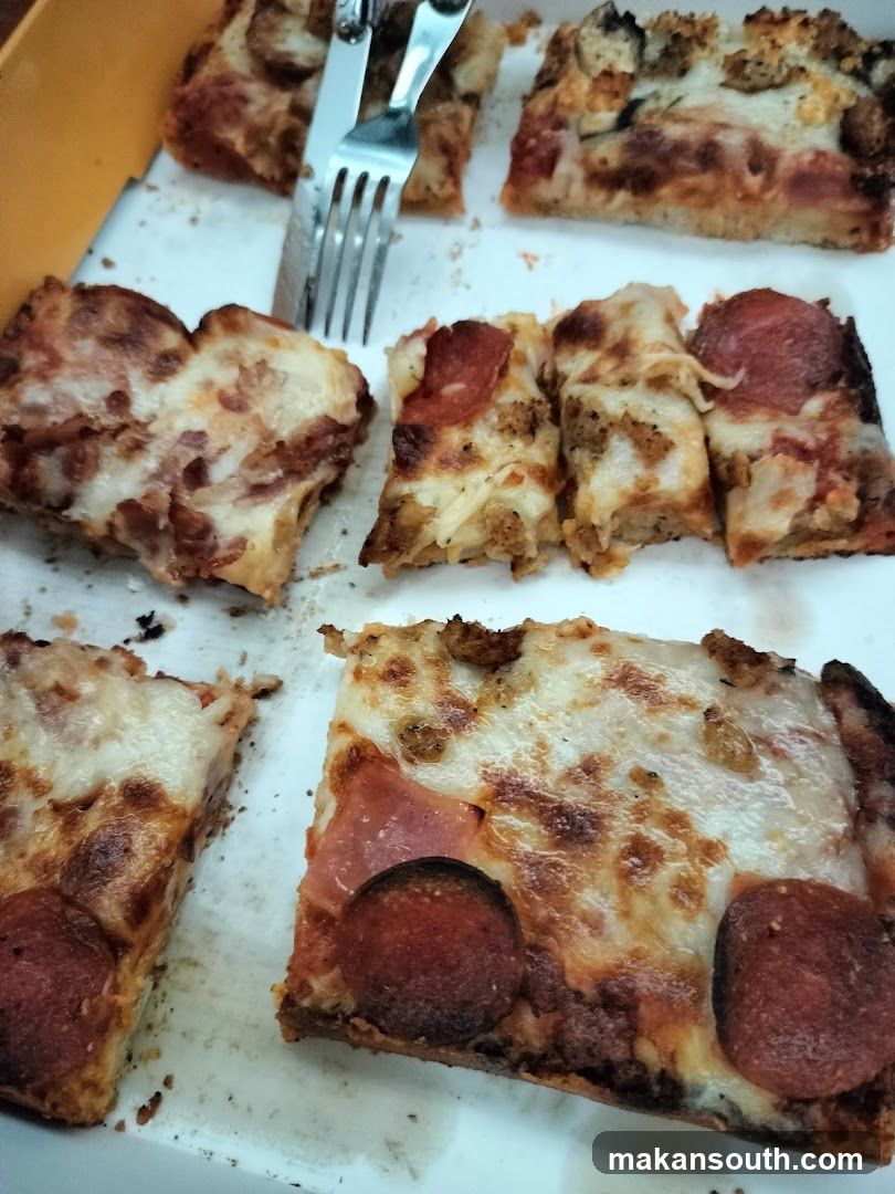 John's Pizzeria & Bakery