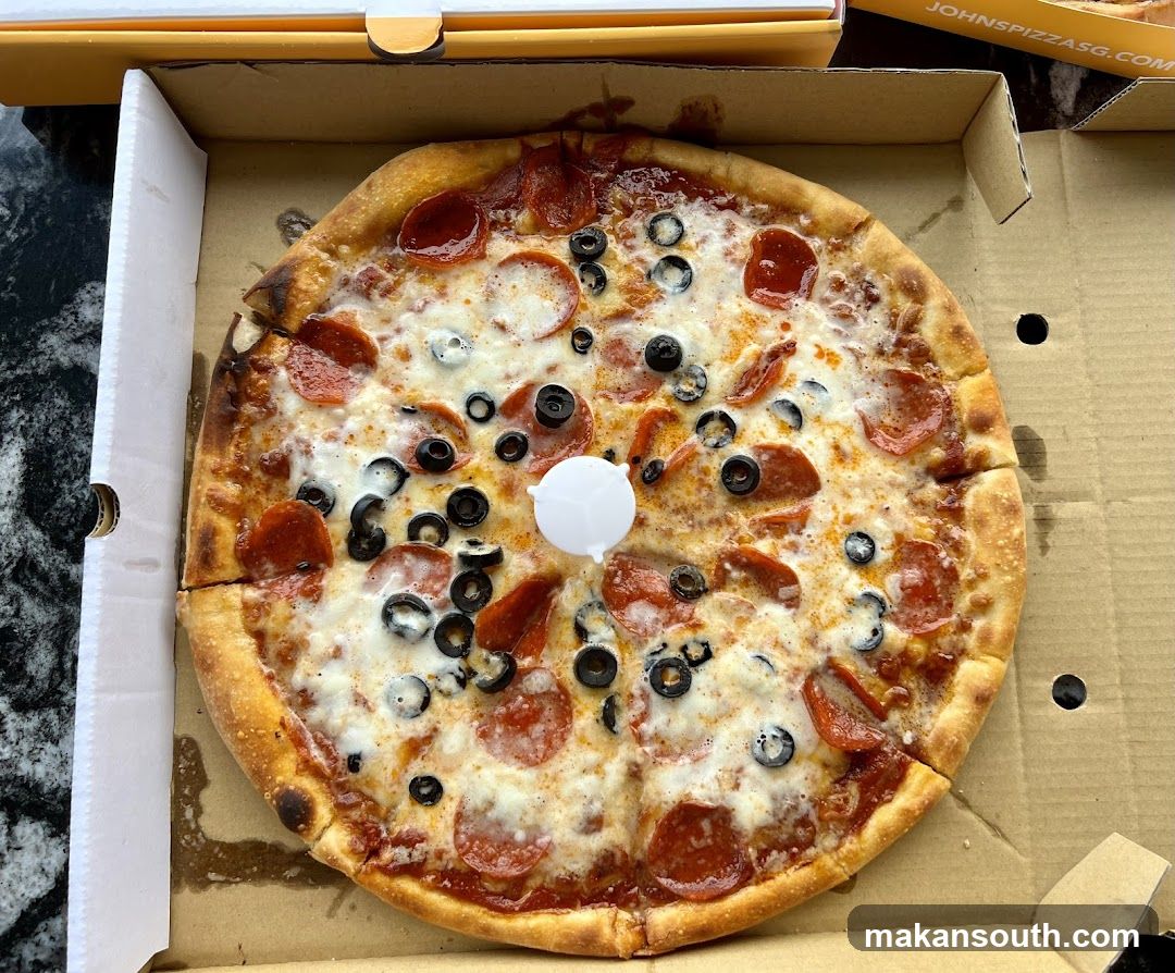 John's Pizzeria & Bakery