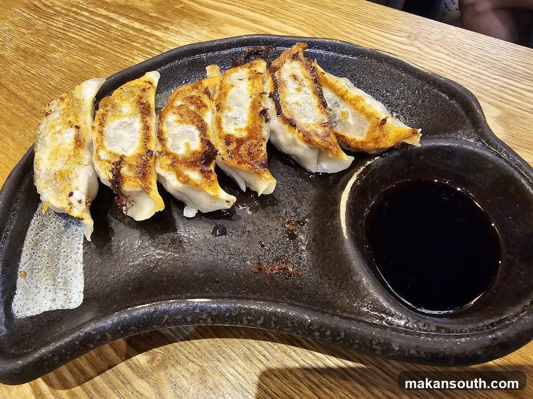 Gyoza with Soy Sauce