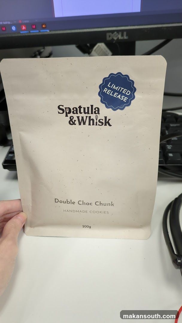 Spatula & Whisk