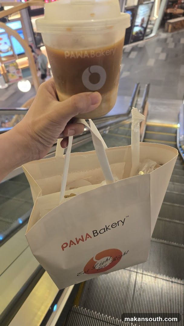 PAWA Bakery Drink and Bag