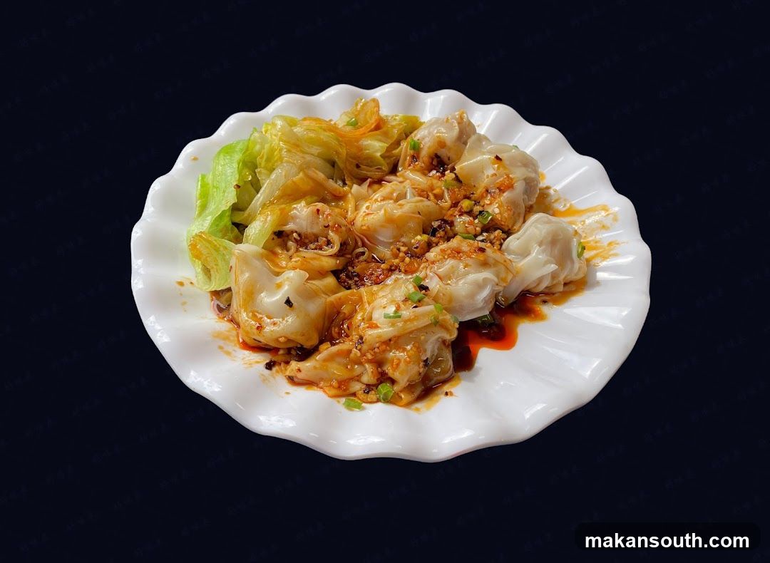 Dumplings with Cabbage and Sauce