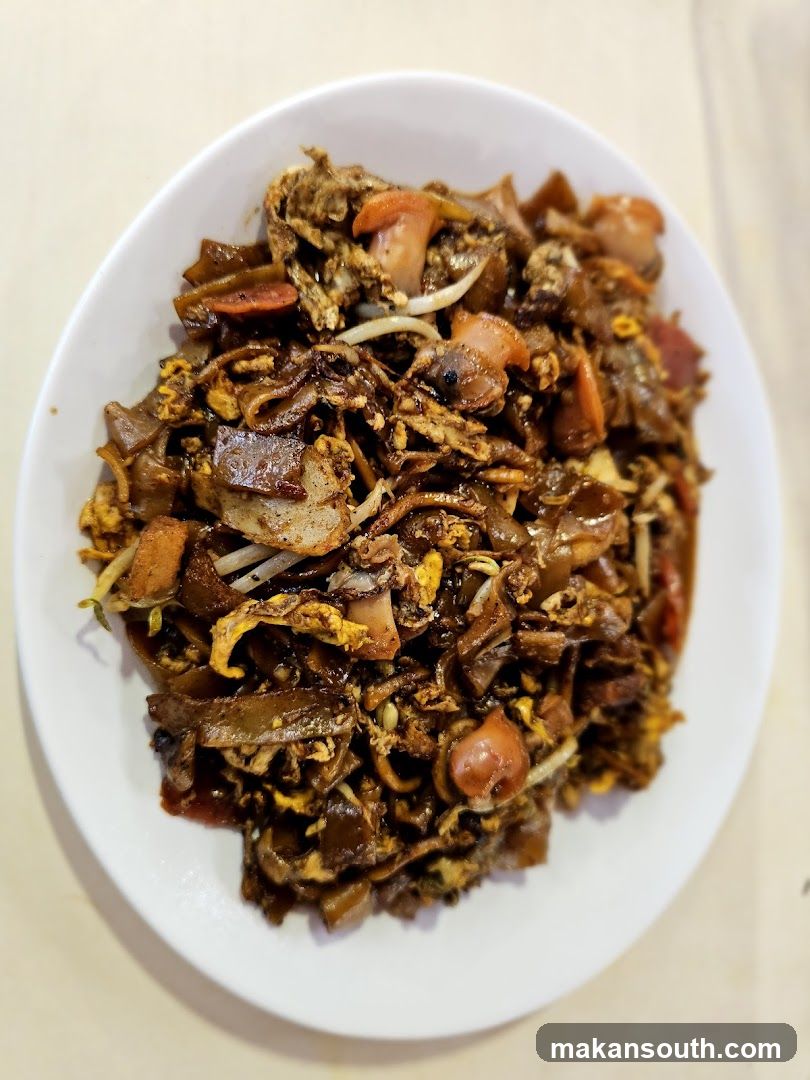 Fried Noodles with Toppings