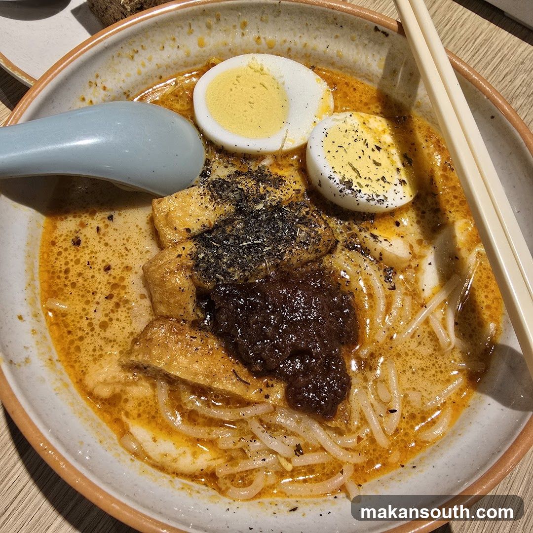 Ramen Bowl with Tofu and Egg
