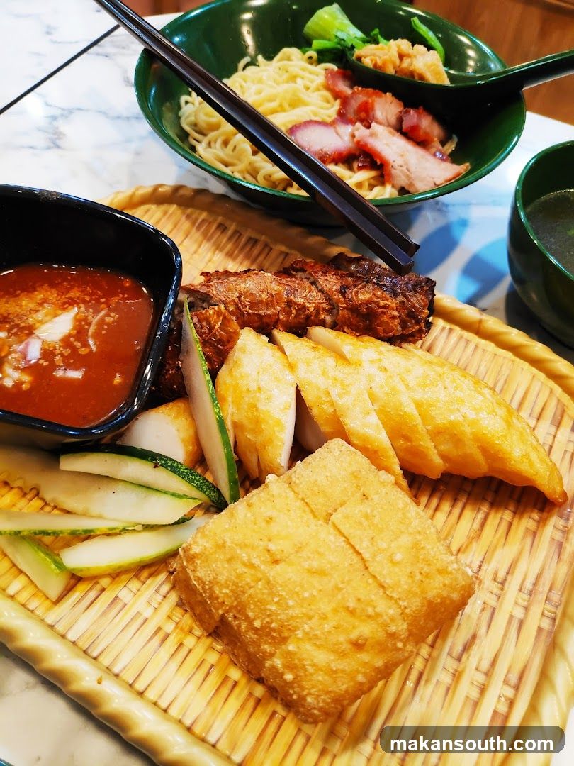 Hainanese Chicken Rice Plate