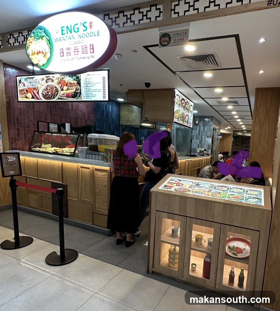 Eng's Wonton Noodle Shop Interior