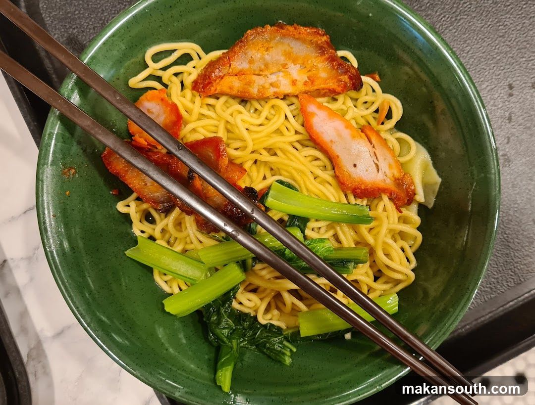 Noodle Dish with Chicken and Greens