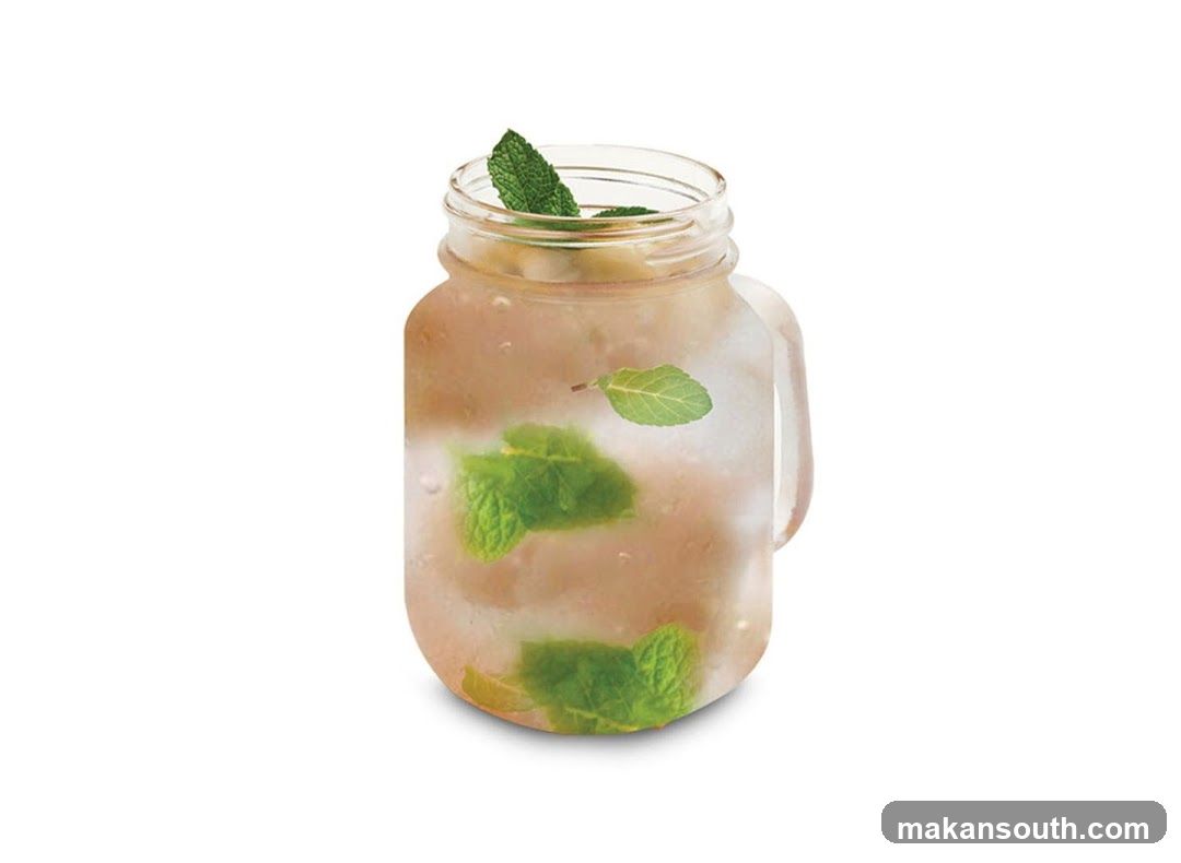 Mojito in Mason Jar