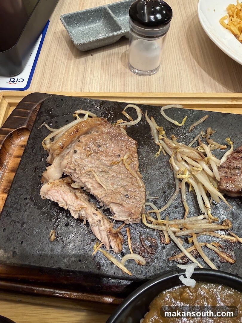Sizzling Steak with Bean Sprouts