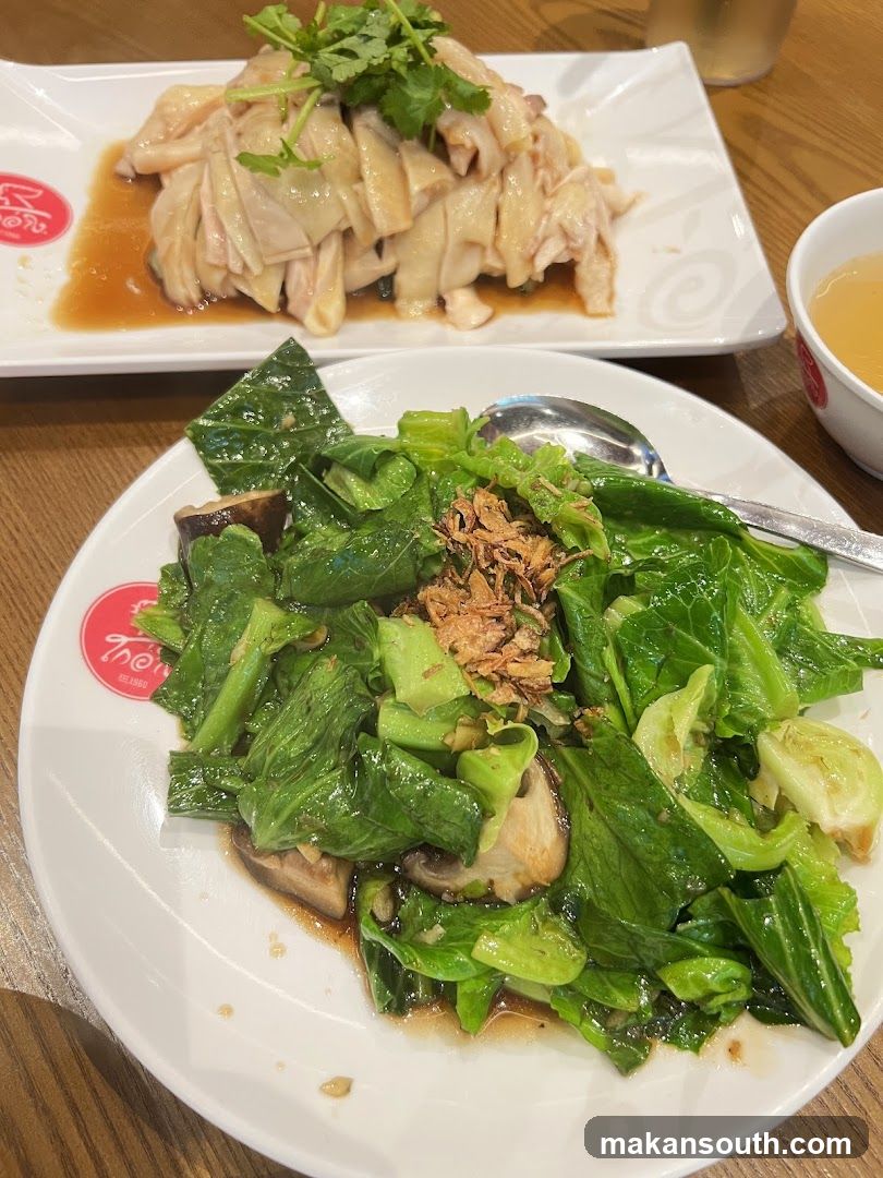 Go-Ang Pratunam Chicken Rice