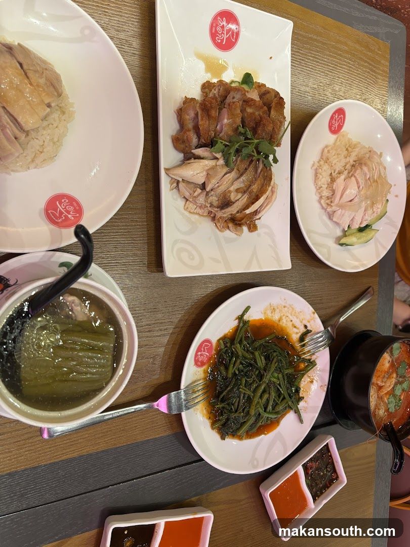 Go-Ang Pratunam Chicken Rice