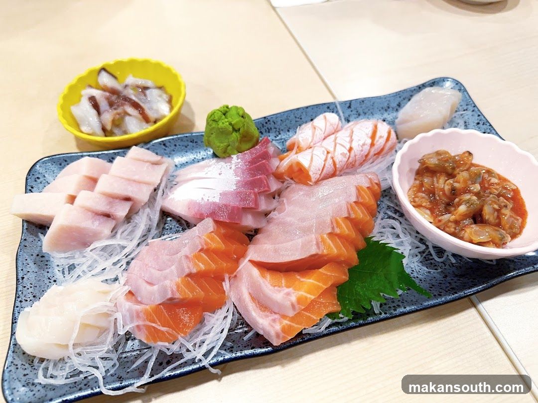 Fish Mart SAKURAYA