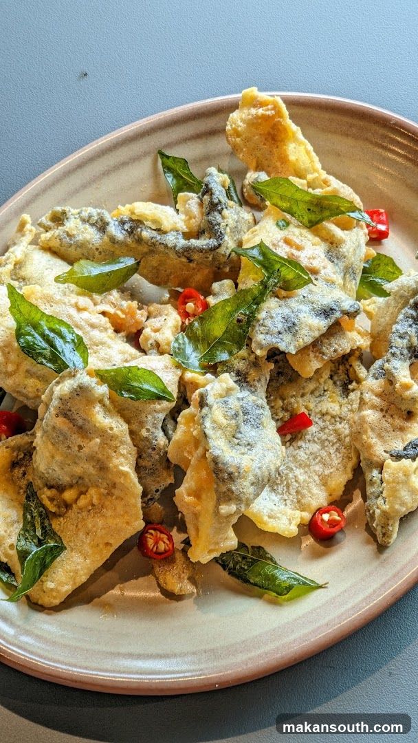 Fried Fish with Curry Leaves and Chili