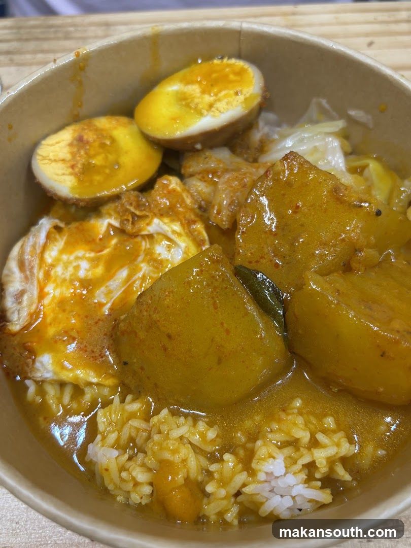 Curry Rice Bowl with Egg and Potatoes