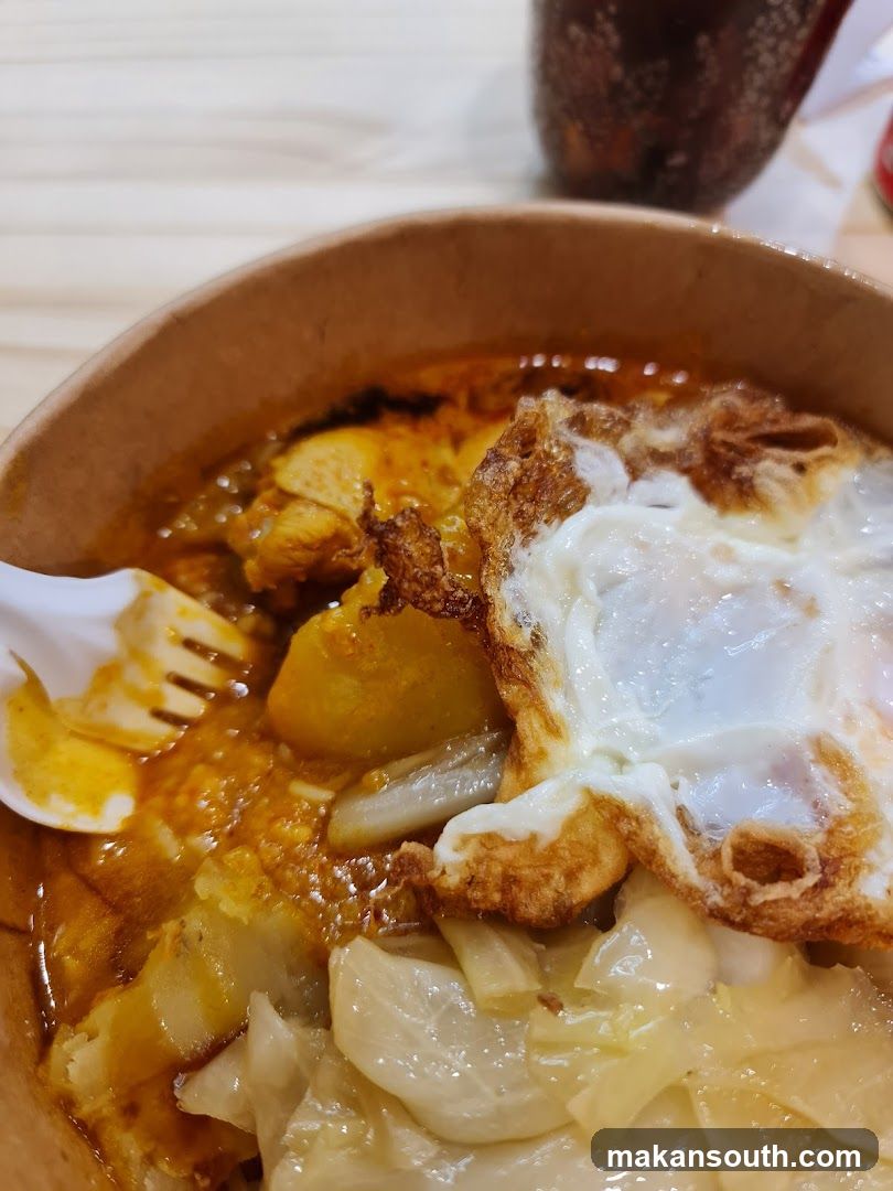 Fried Egg Curry Bowl