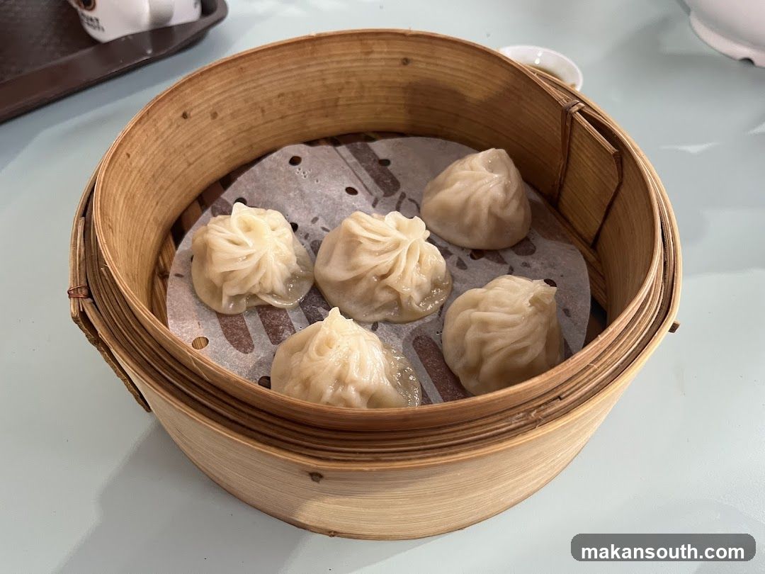 Steamed Dumplings in Bamboo Basket