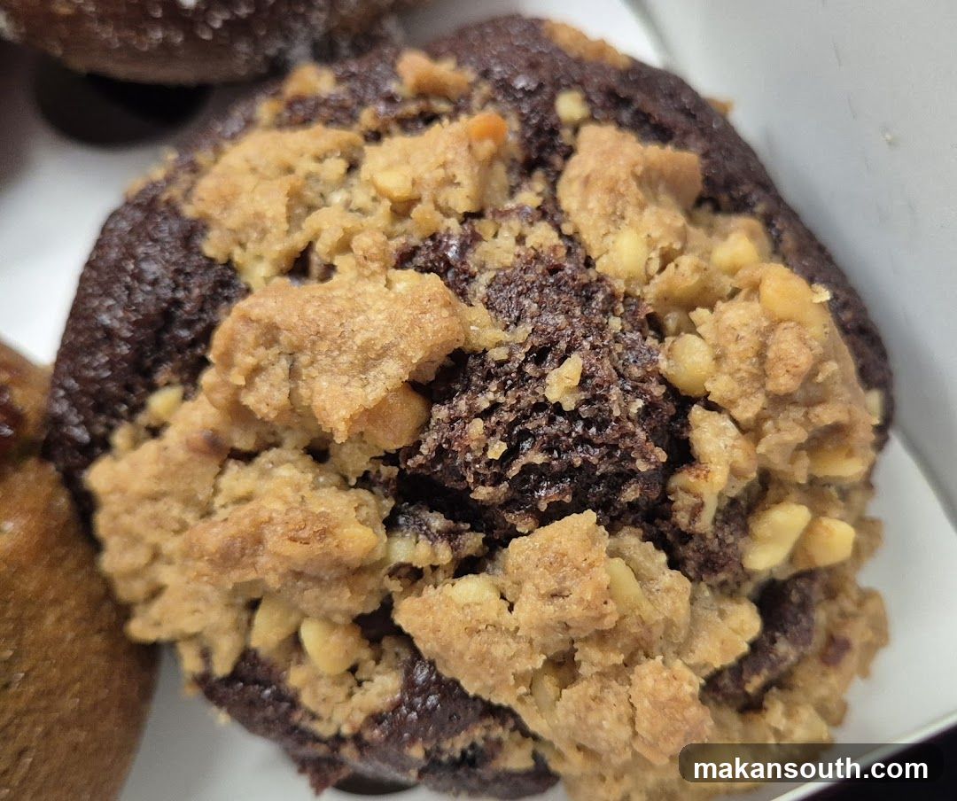 Chocolate Cookie with Crumble Topping