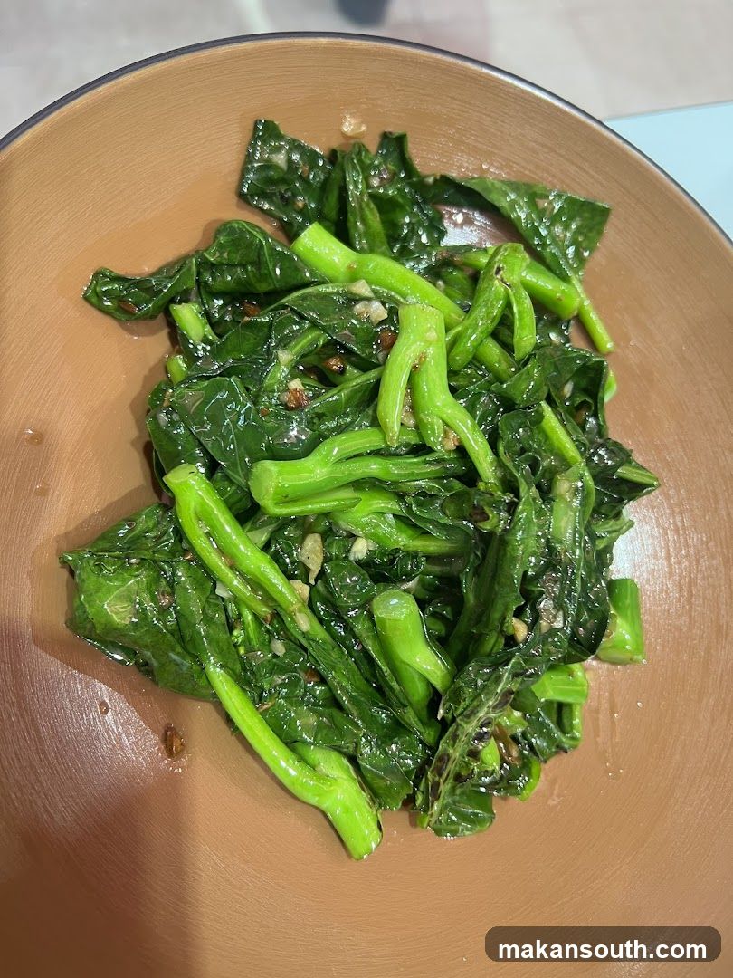 Stir-fried Greens with Garlic and Chili Oil