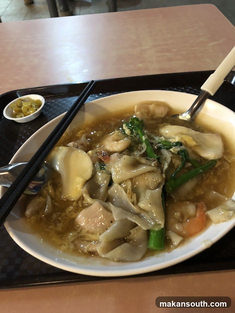 Wonton Soup with Vegetables and Protein