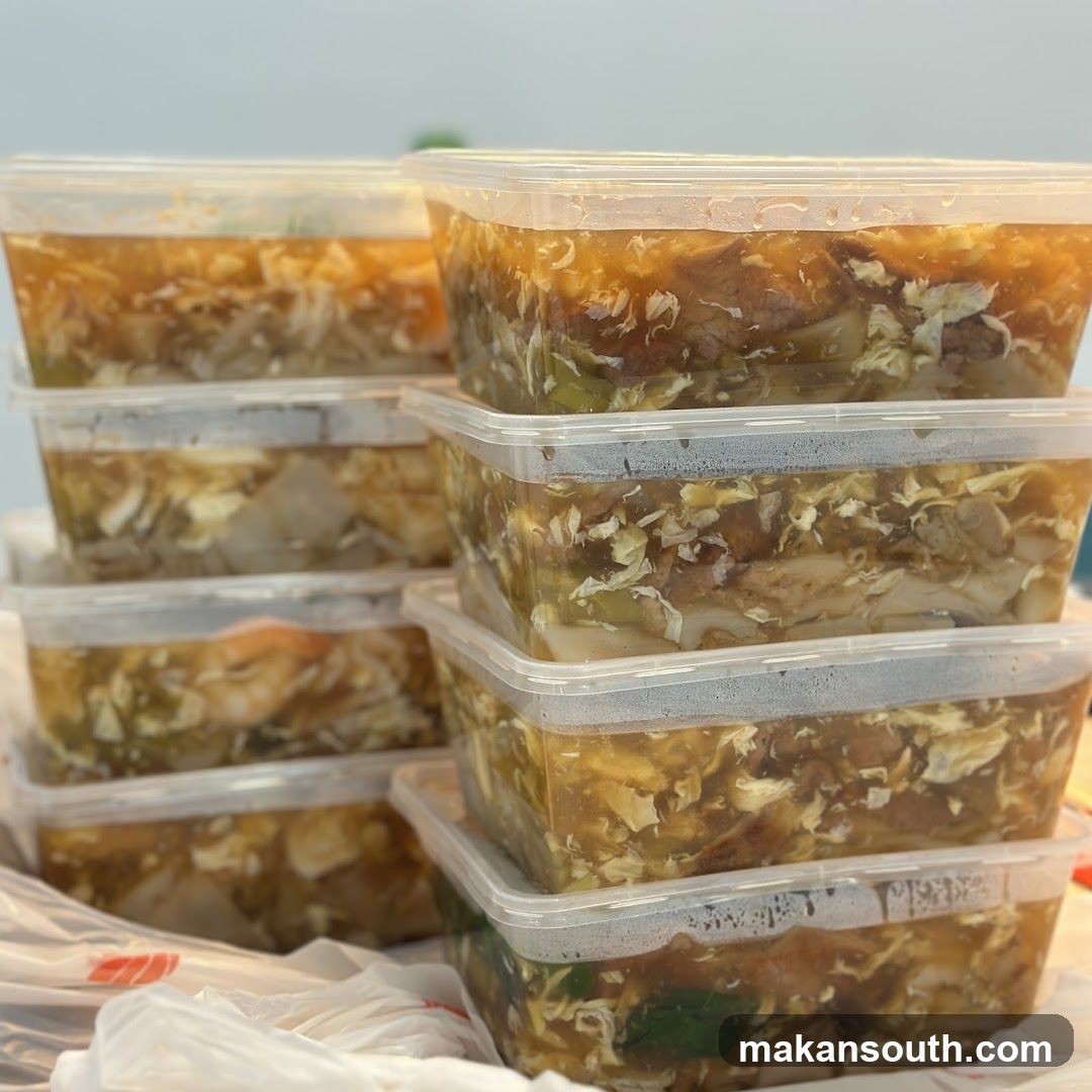 Staple Soup Containers