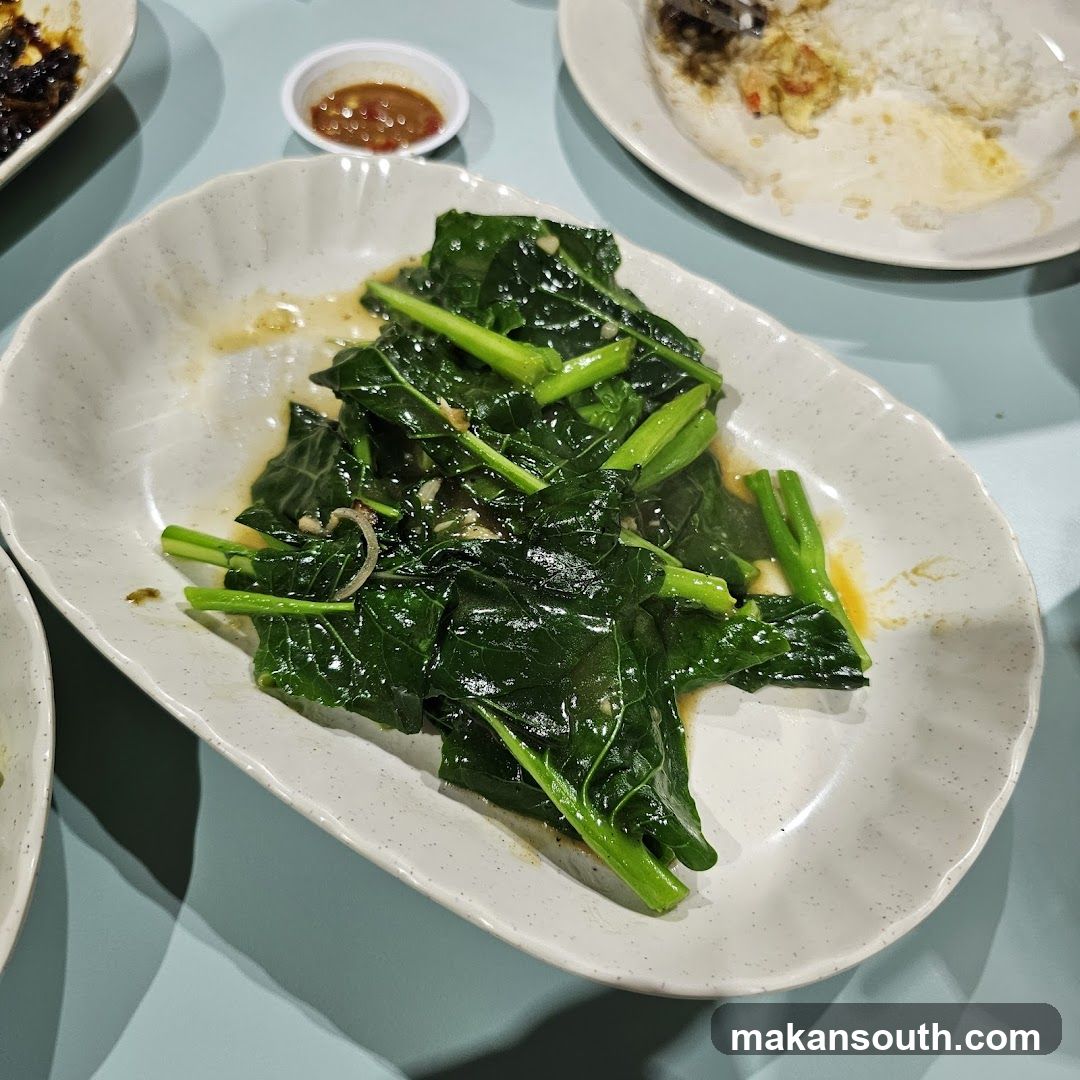 Stir-fried Leafy Greens with Sauce