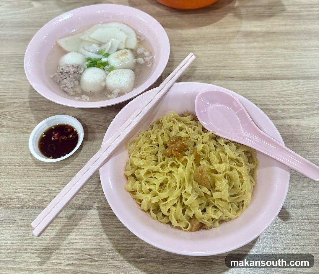 Noodles with Fish Balls and Minced Meat Soup