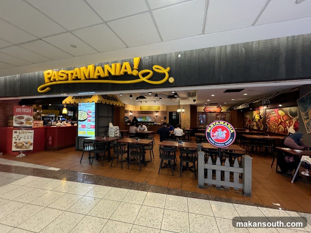 Pastamania Restaurant Interior