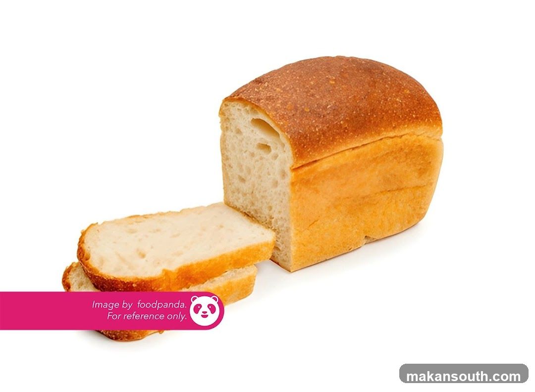 Bread loaf with slices