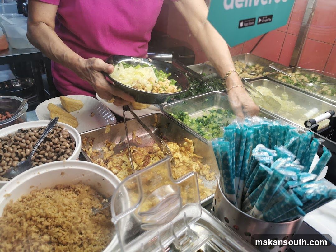 Food Stall Serving