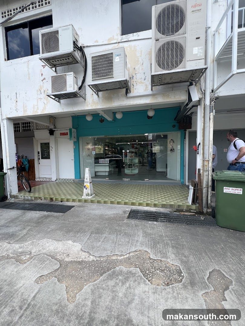 Dish The Fish -- Tiong Bahru Market