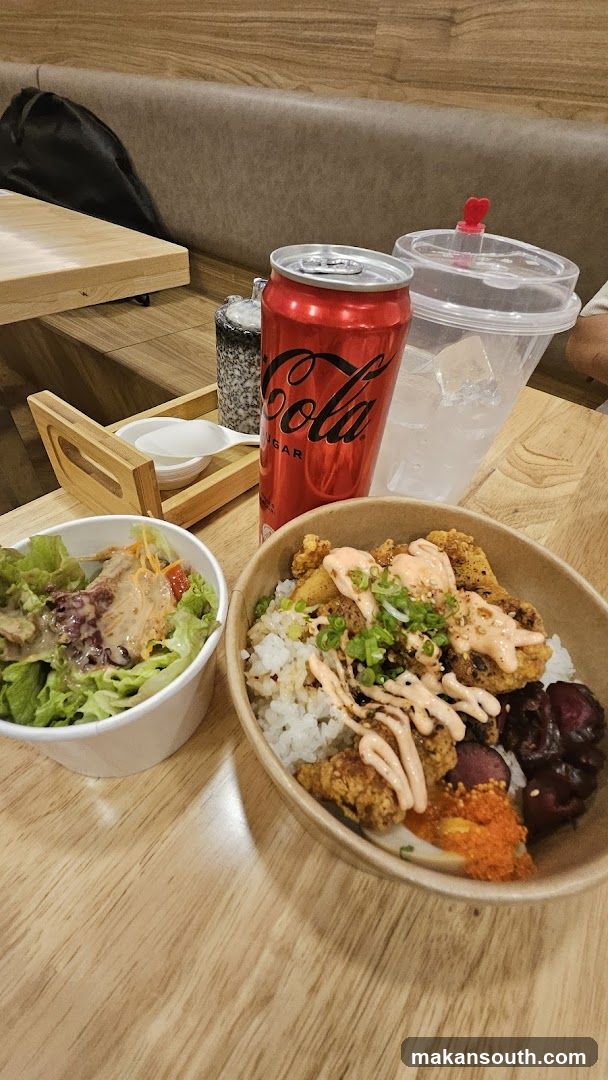 Bowl Meal with Cola and Water