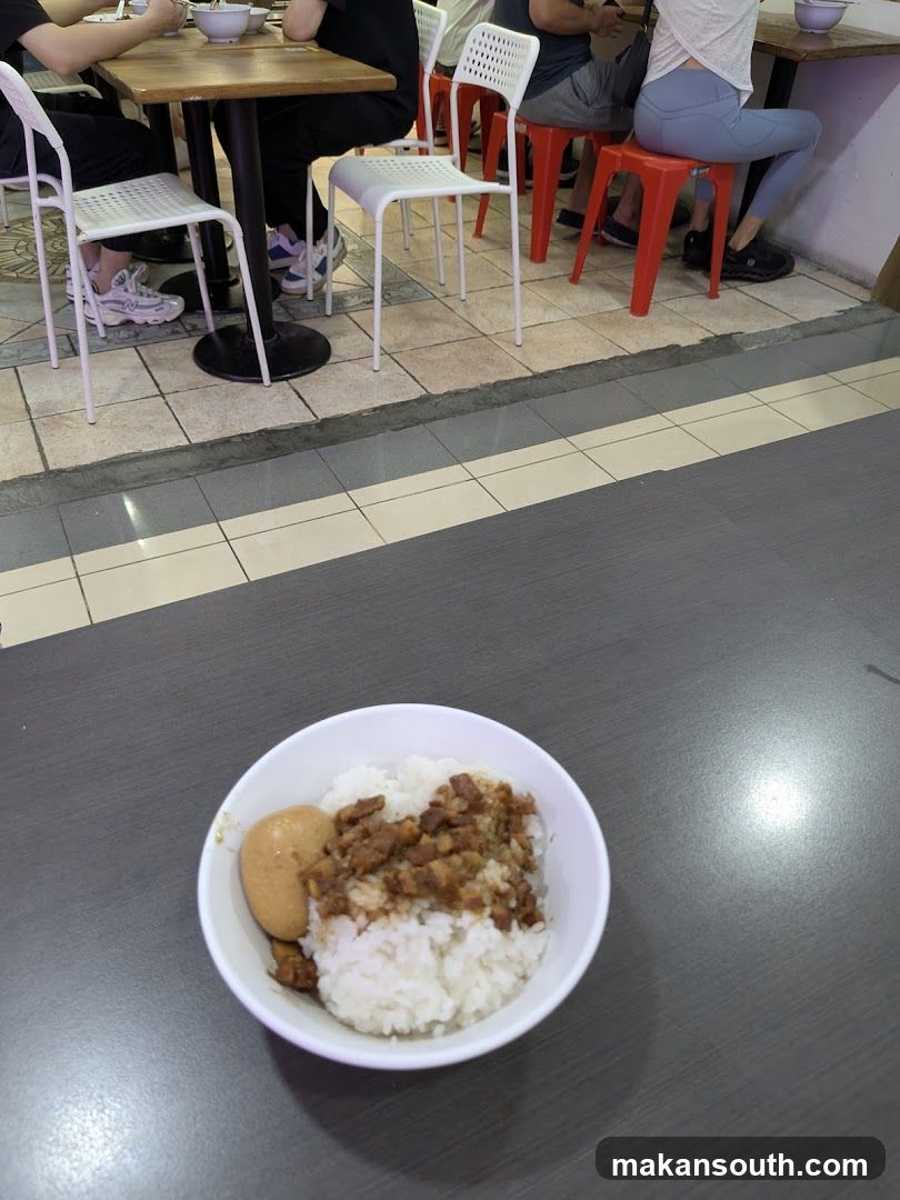 Hei Lun Shi Tang 黑轮食堂