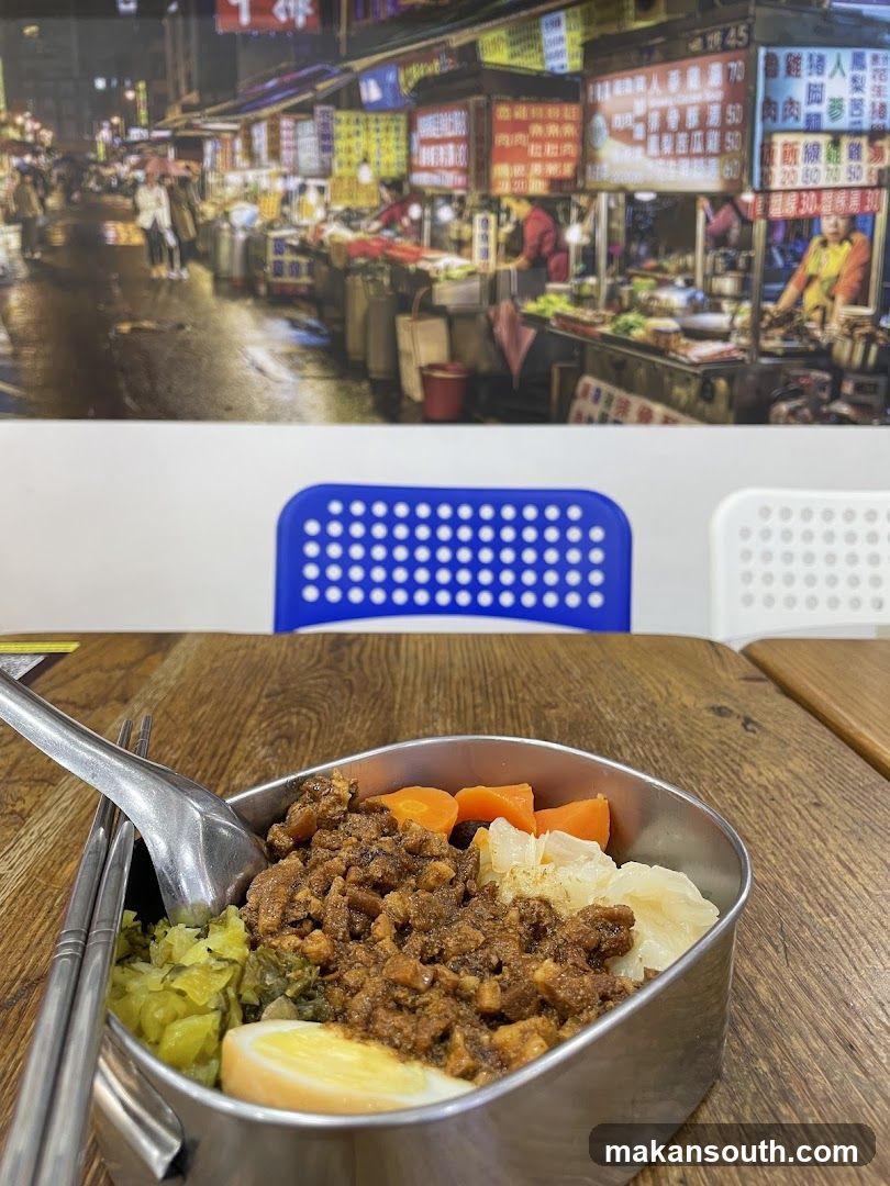 Hei Lun Shi Tang 黑轮食堂