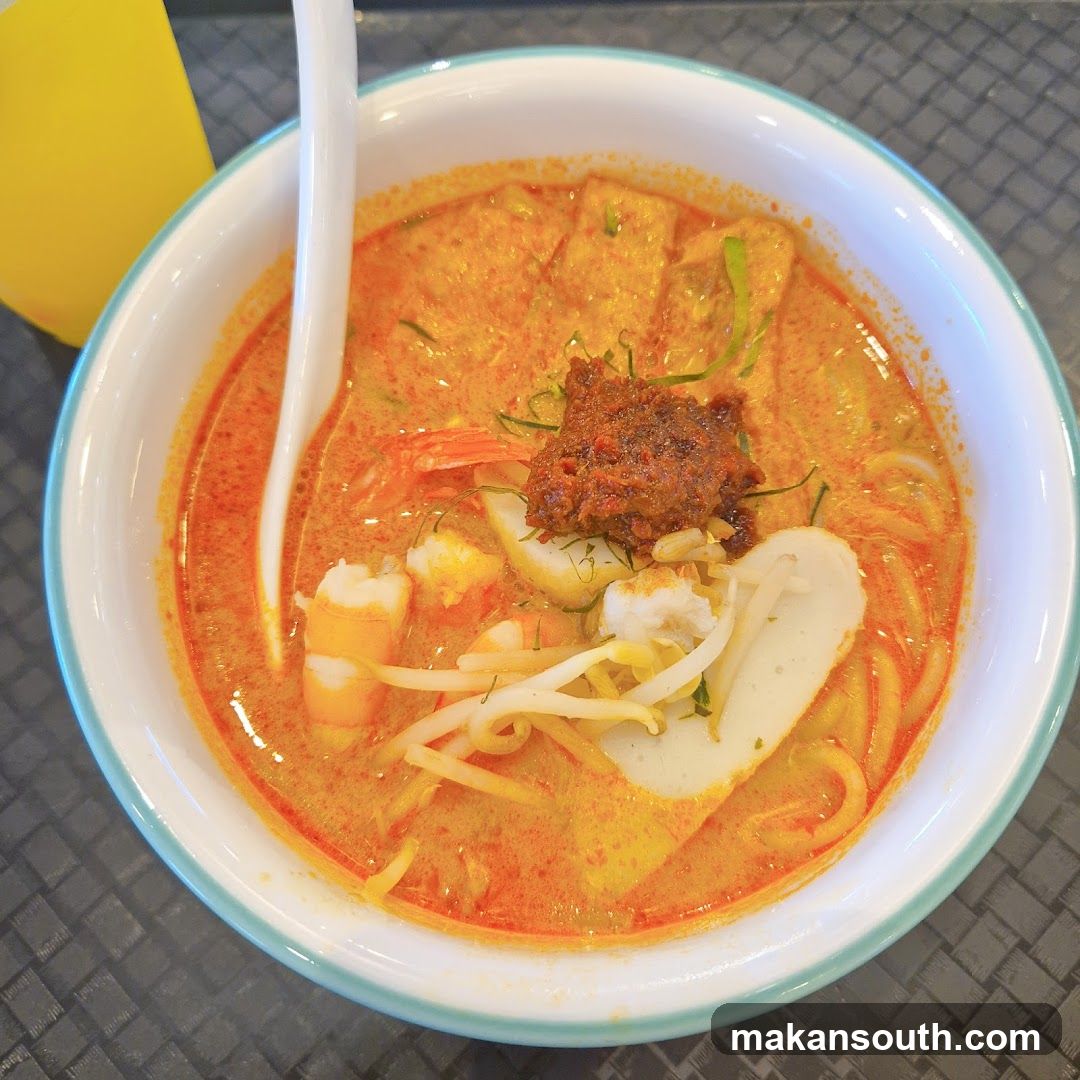 Laksa Bowl with Curry Paste and Tofu