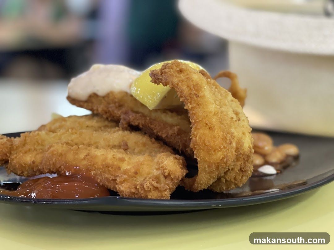 Fried Fish with Sauce and Beans