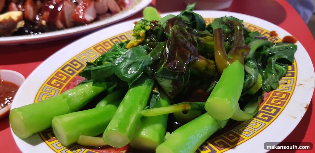 Stir-fried Chinese Greens with Sauce