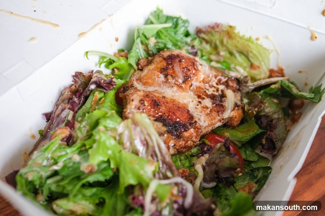 Grilled Chicken Salad in Container
