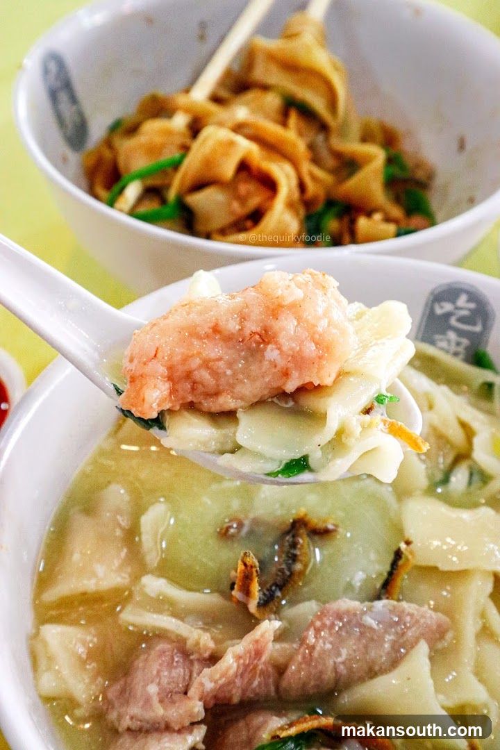 Noodle Soup with Meatball and Broth