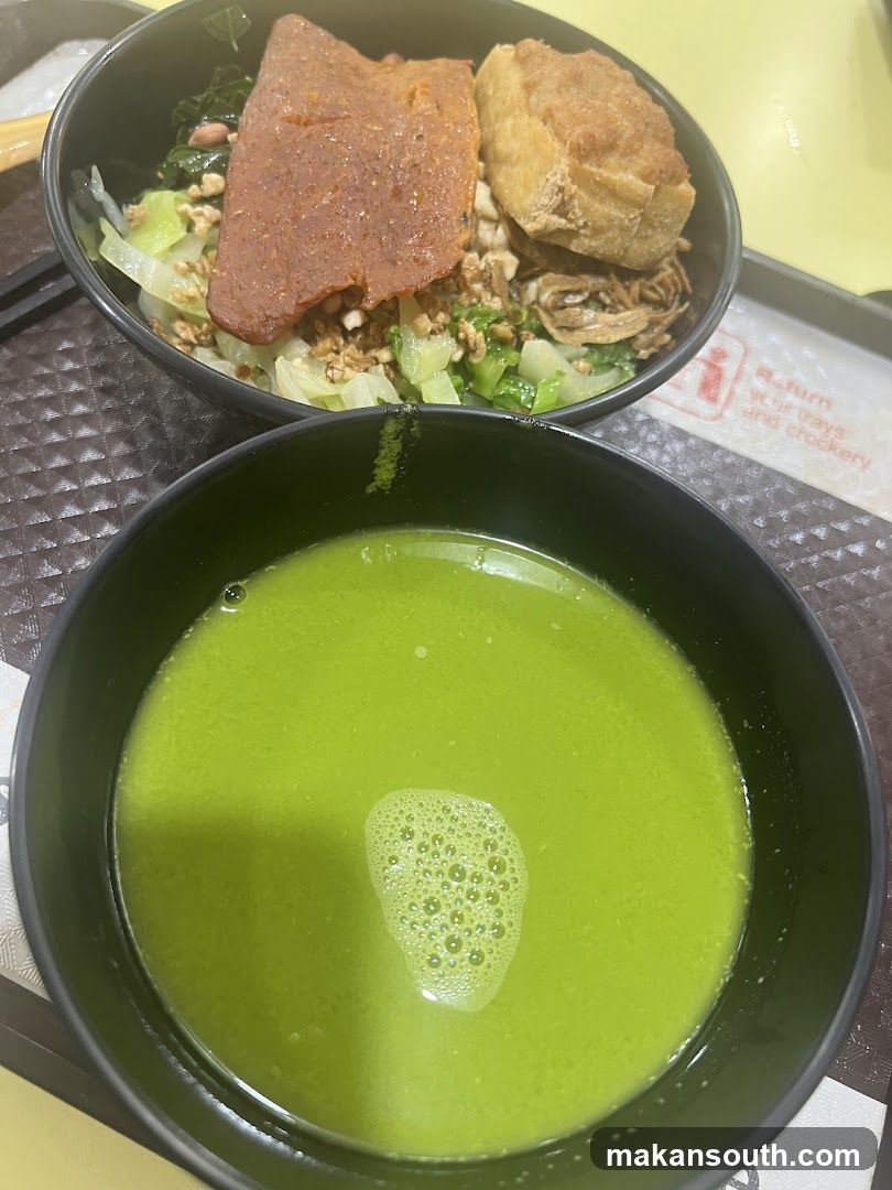 Green Soup and Noodle Bowl