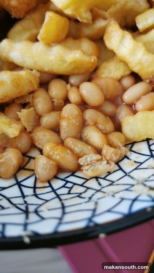Baked Beans and Fries