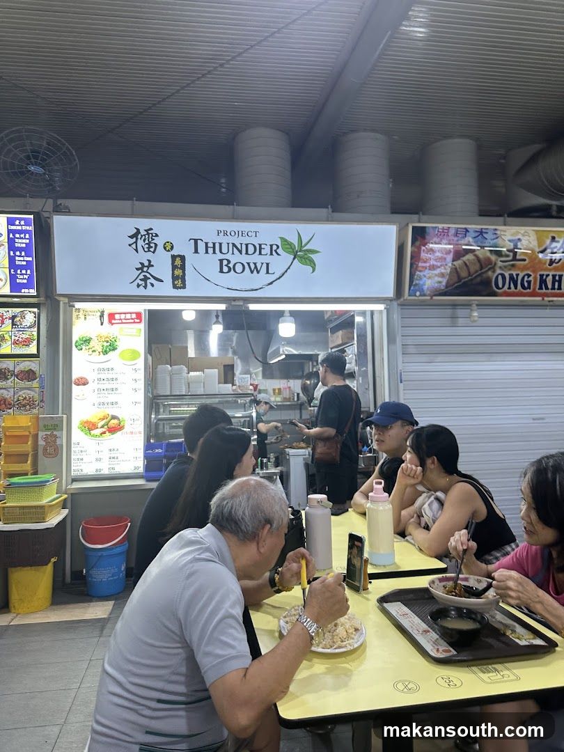 Diners at Thunder Bowl