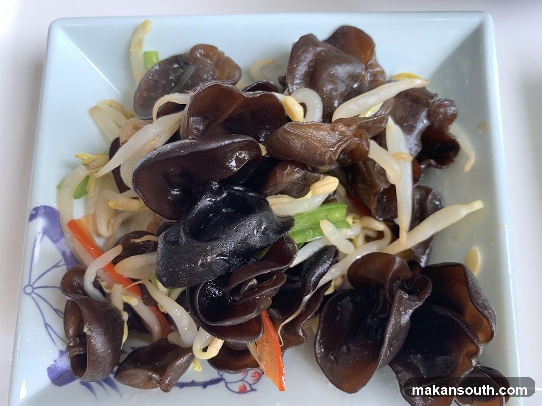 Tongue Tip Lanzhou Beef Noodles 舌尖尖
