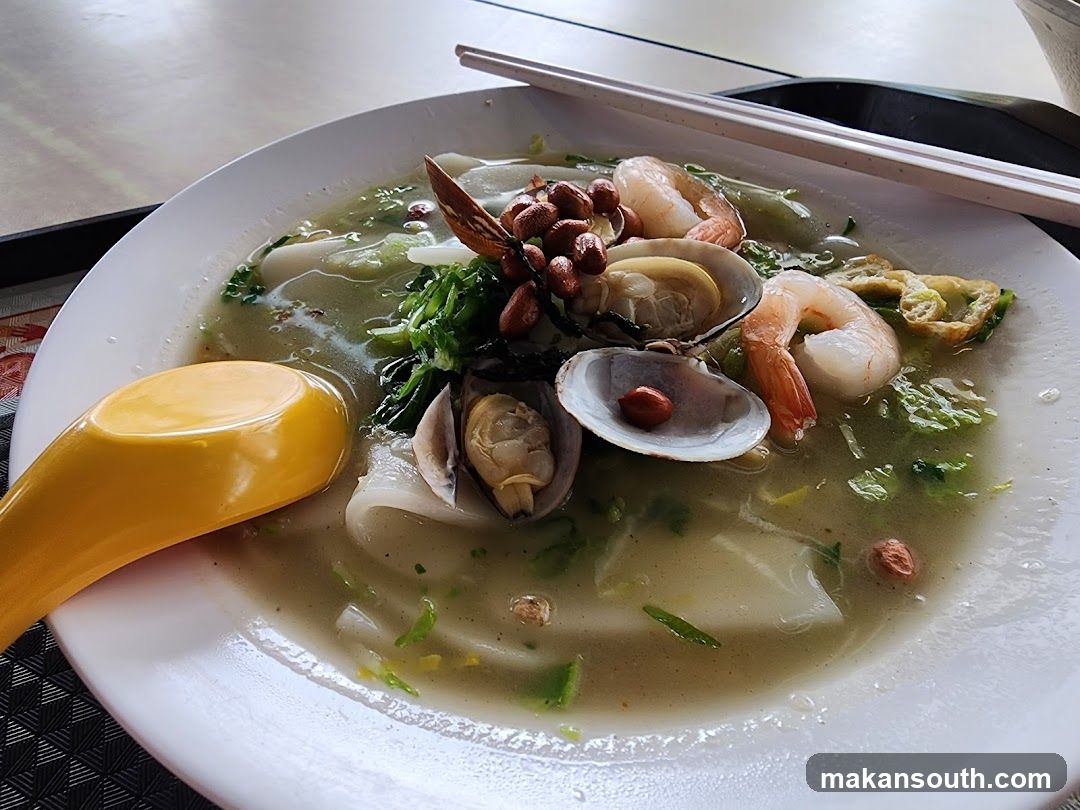 Seafood Noodle Soup with Clams and Shrimp